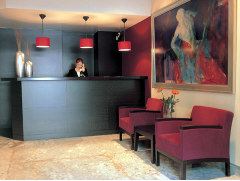 Hotel Nh Centre